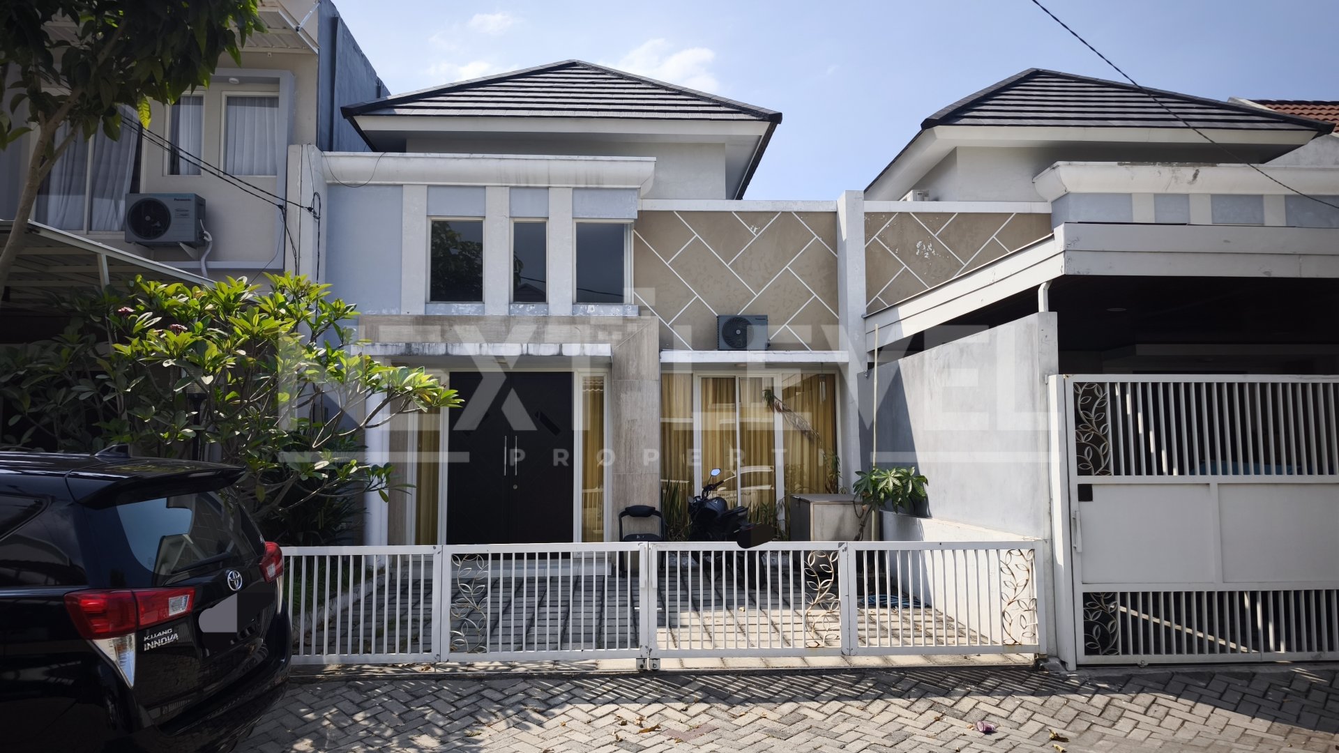 Dijual Rumah Taman Wisata Regency Semi Furnished Murah