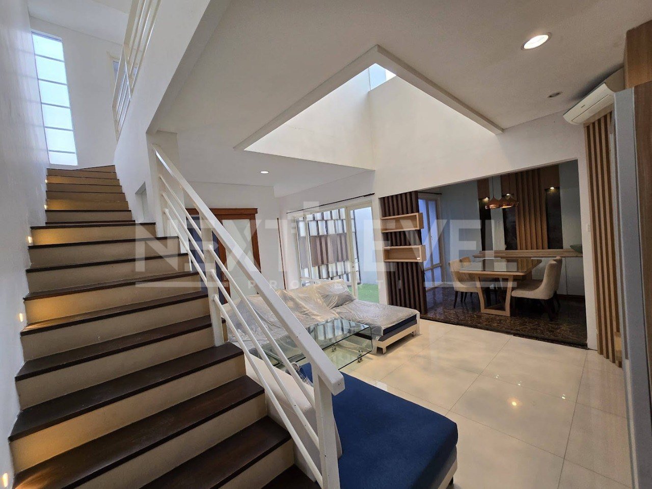Dijual Rumah Forest Mansion Minimalis Strategis Siap Huni