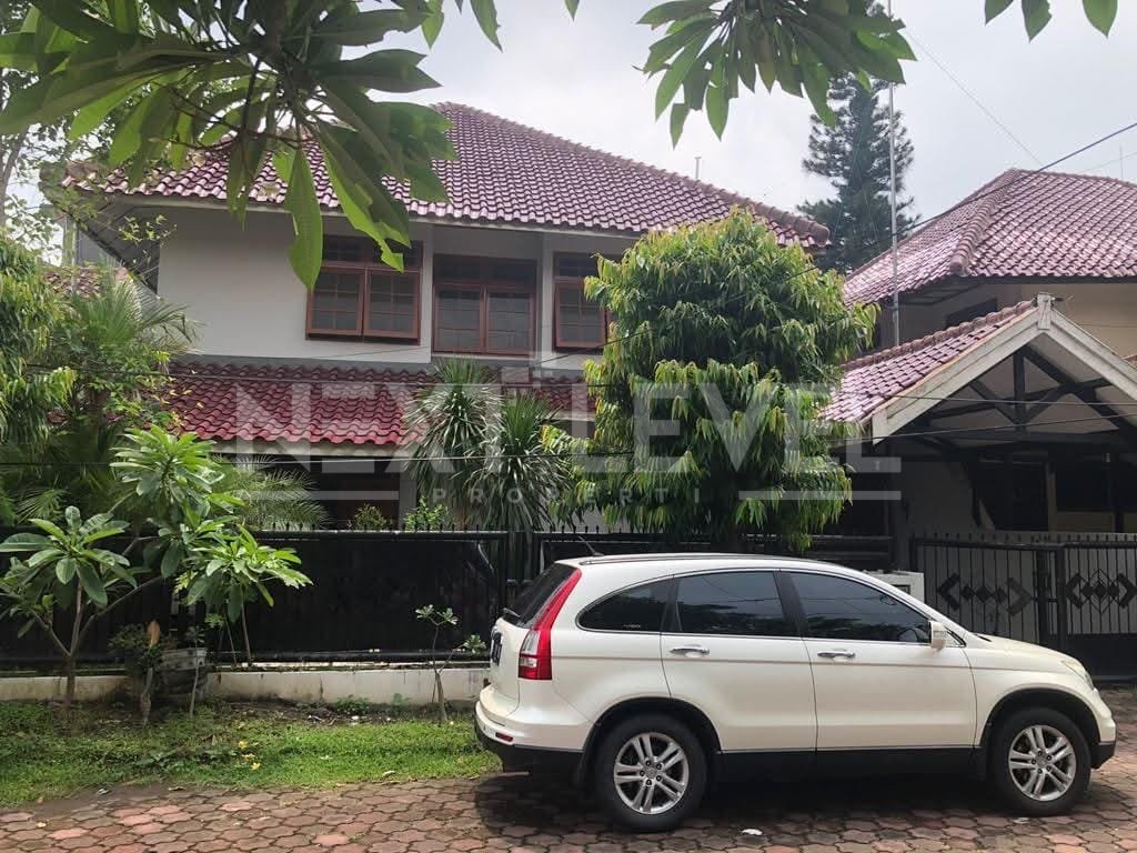 DIJUAL RUMAH DARMO SIAP HUNI MURAH 2 LANTAI JUAL CEPAT PINDAH KOTA