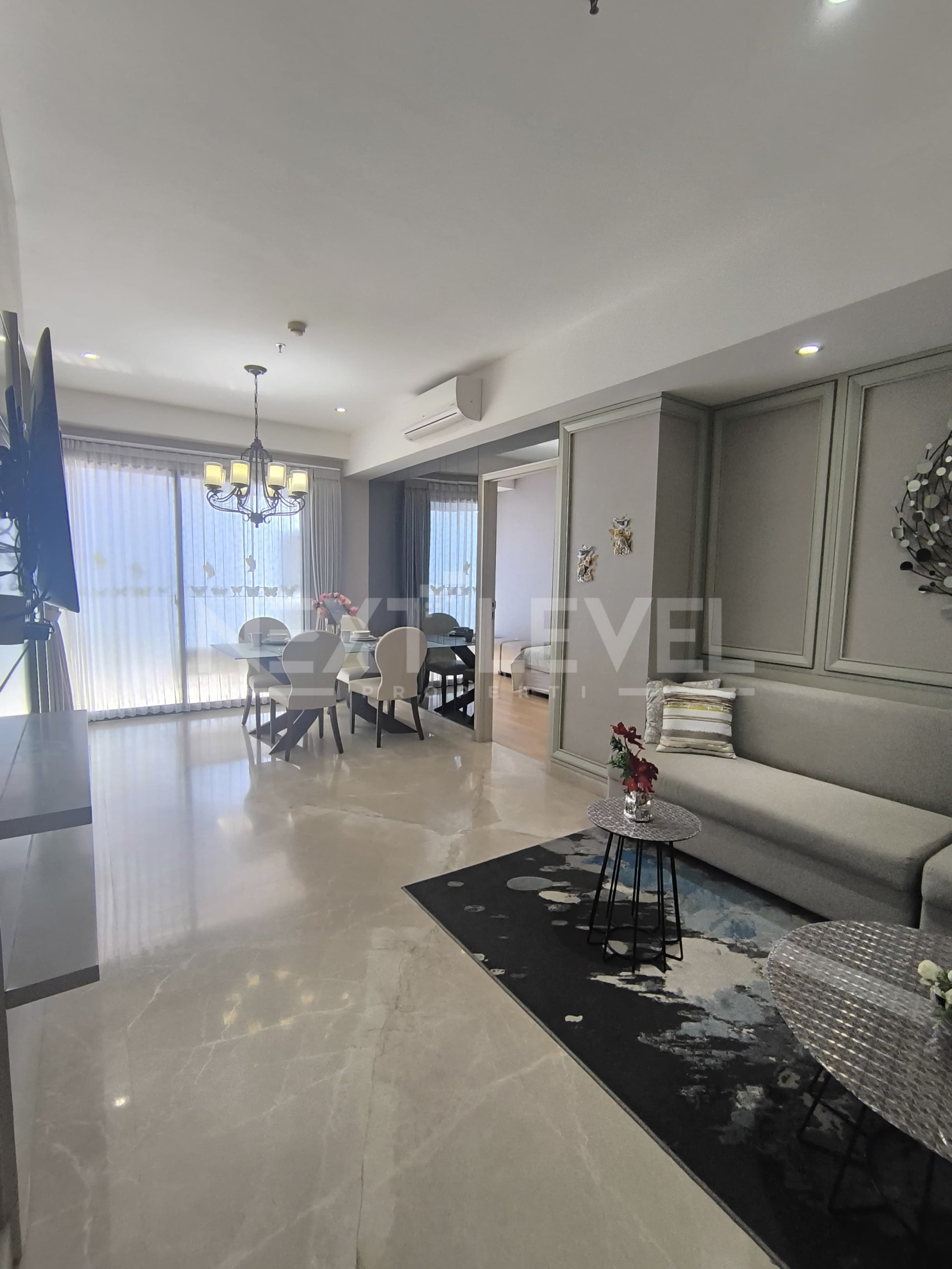 Dijual/Disewakan Apartment The Peak Tunjungan Plaza 5