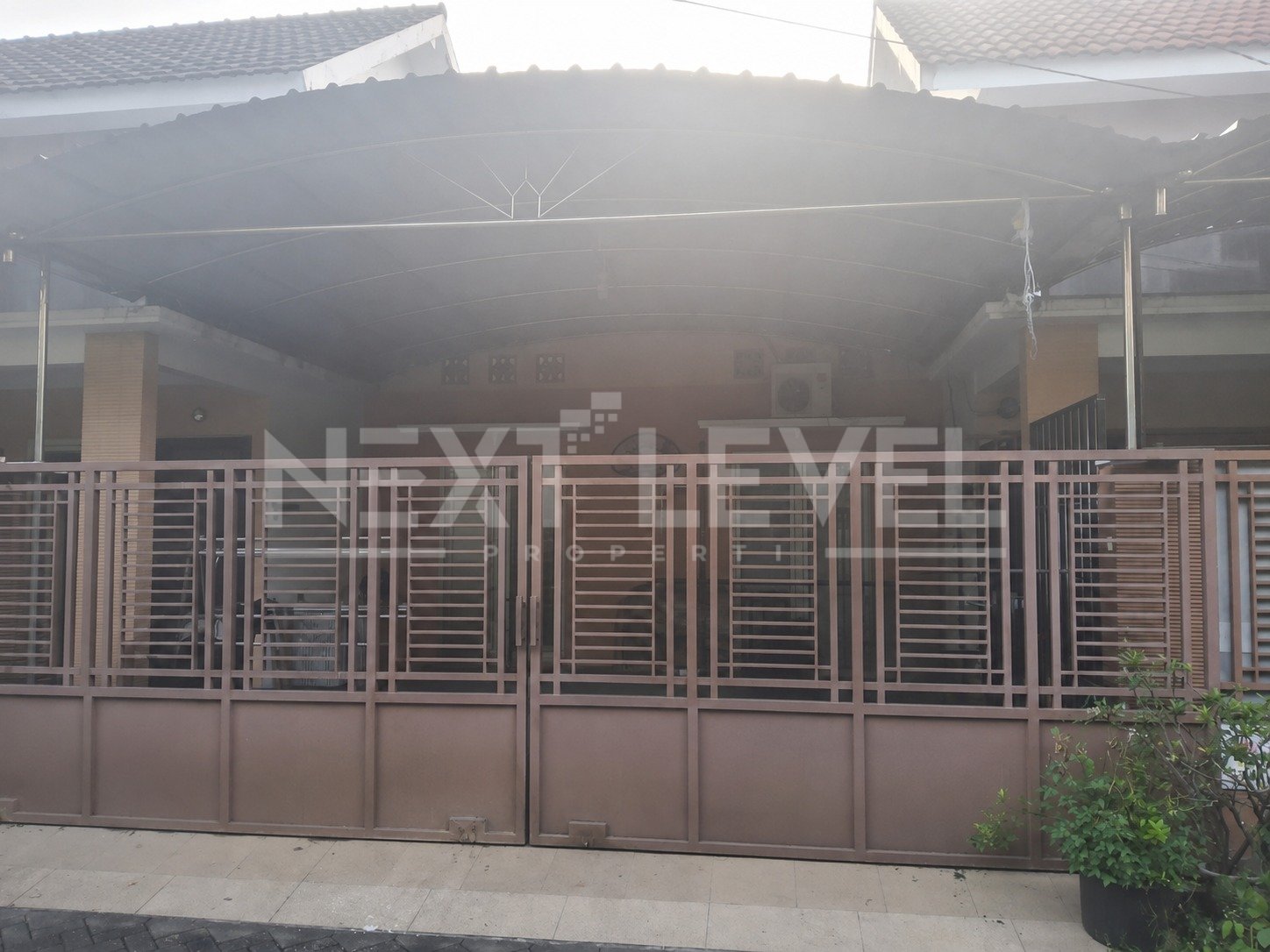Dijual Dengan Setengah Harga Pasaran Rumah Kost di Pesona Gunung Anyar Rungkut 