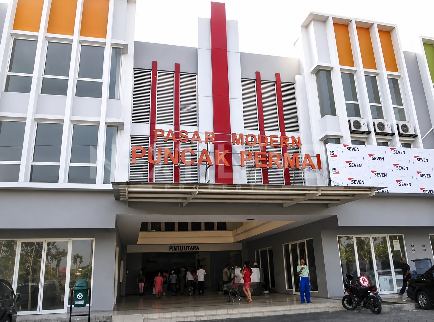 Apartemen Murah Surabaya. Dekat Dekat Pakuwon Mall Surabaya, Lenmarc Mall, National Hospital, Universitas Ciputra, akses Tol Satelit Surabaya.MLG00125