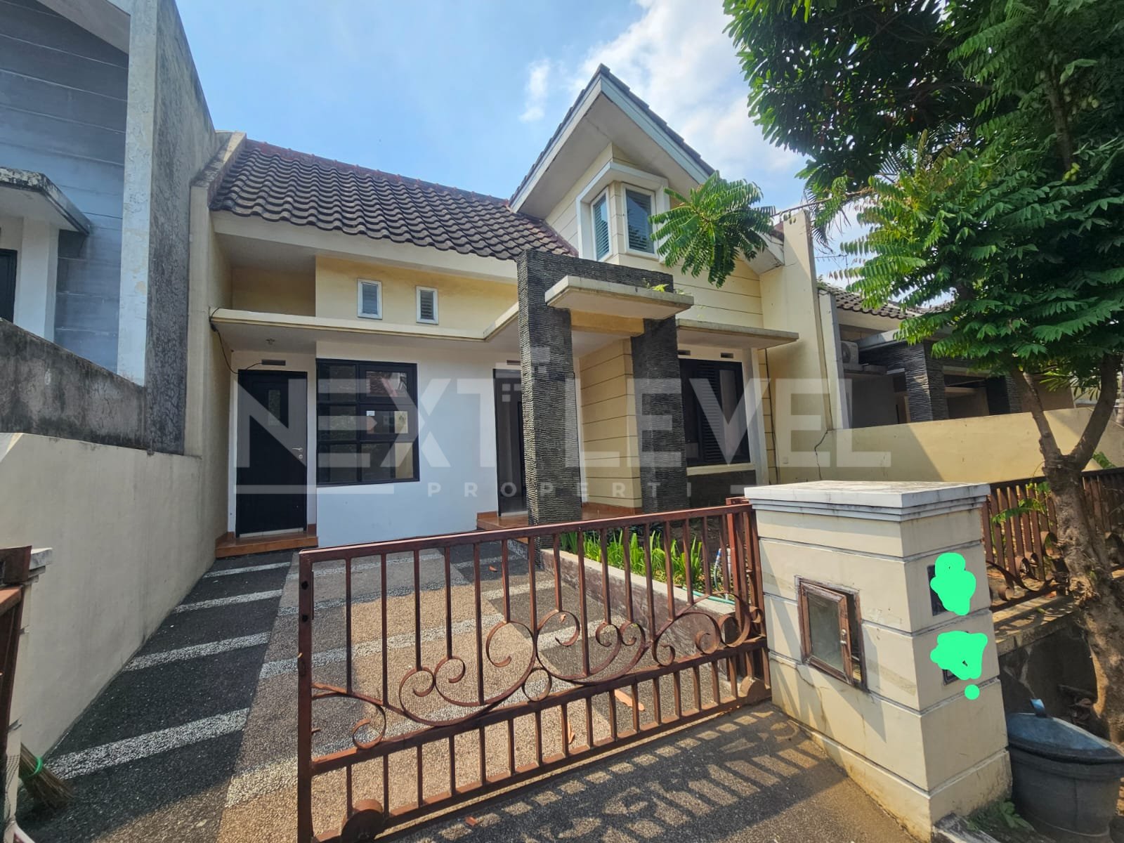 DIJUAL RUMAH VILLA PUNCAK TIDAR MALANG SIAP HUNI
