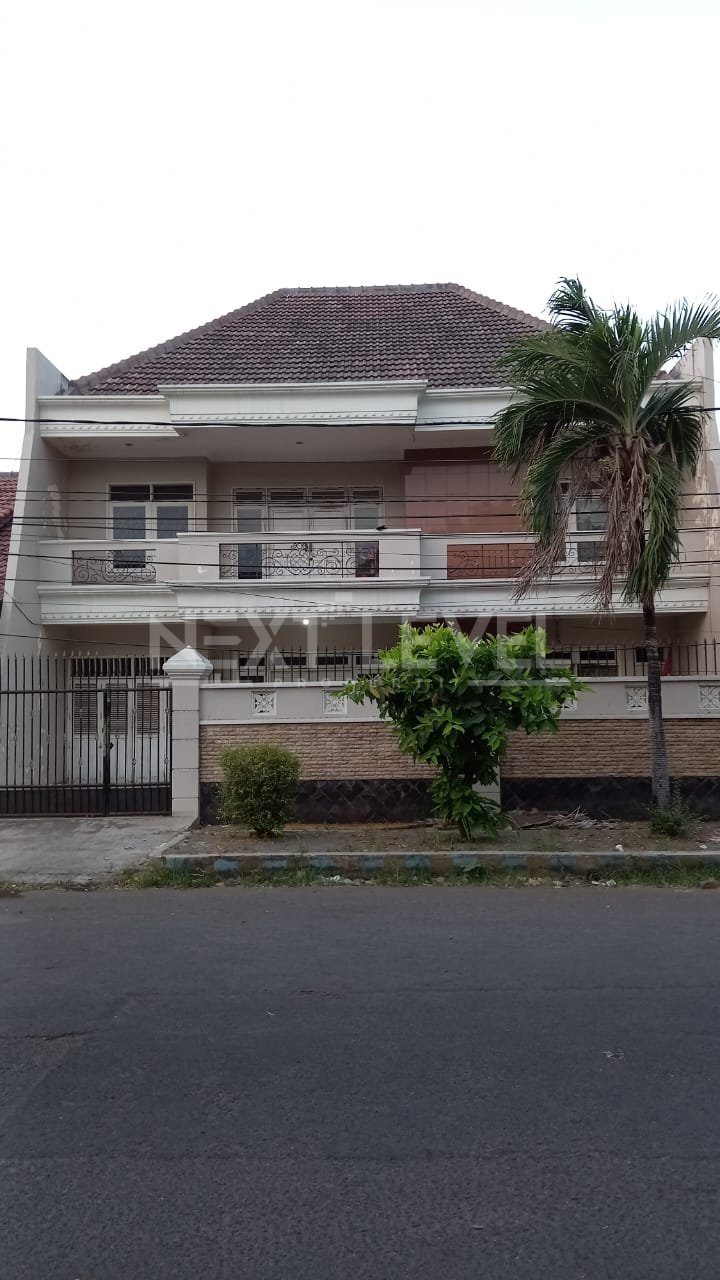 Dijual cepat rumah di Bendul Merisi surabaya
