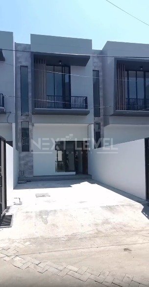 Ready unit, siap huni! Dijual rumah baru di Lebak Arum, Surabaya