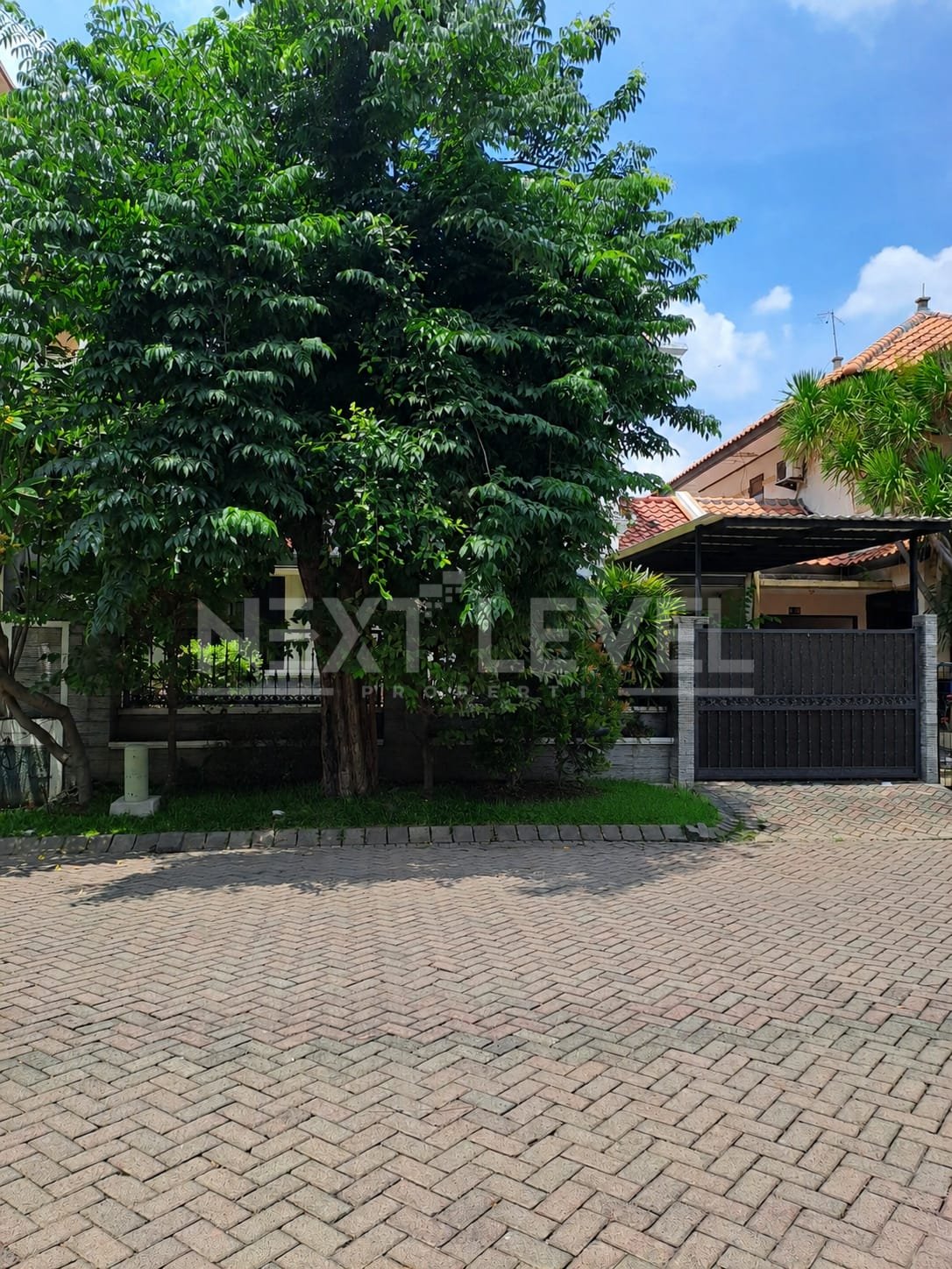 Disewakan Rumah Siap Huni di Graha Famili Surabaya Barat
