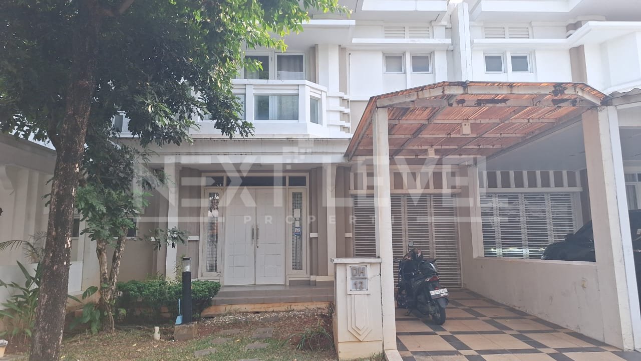 Disewakan rumah cluster varnonia summarecon bekasi 