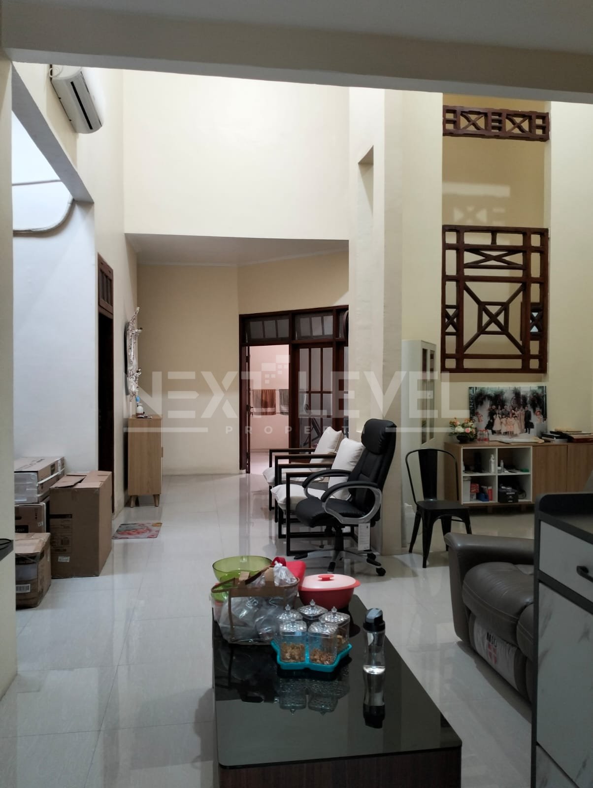 DIJUAL RUMAH PONDOK ROSAN SEMI FURNISHED  DI WIYUNG SURABAYA