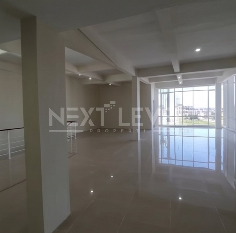 Satu-Satunya 2 Ruko Jadi 1 di Lokasi Premium Surabaya Barat, North West Boulevard