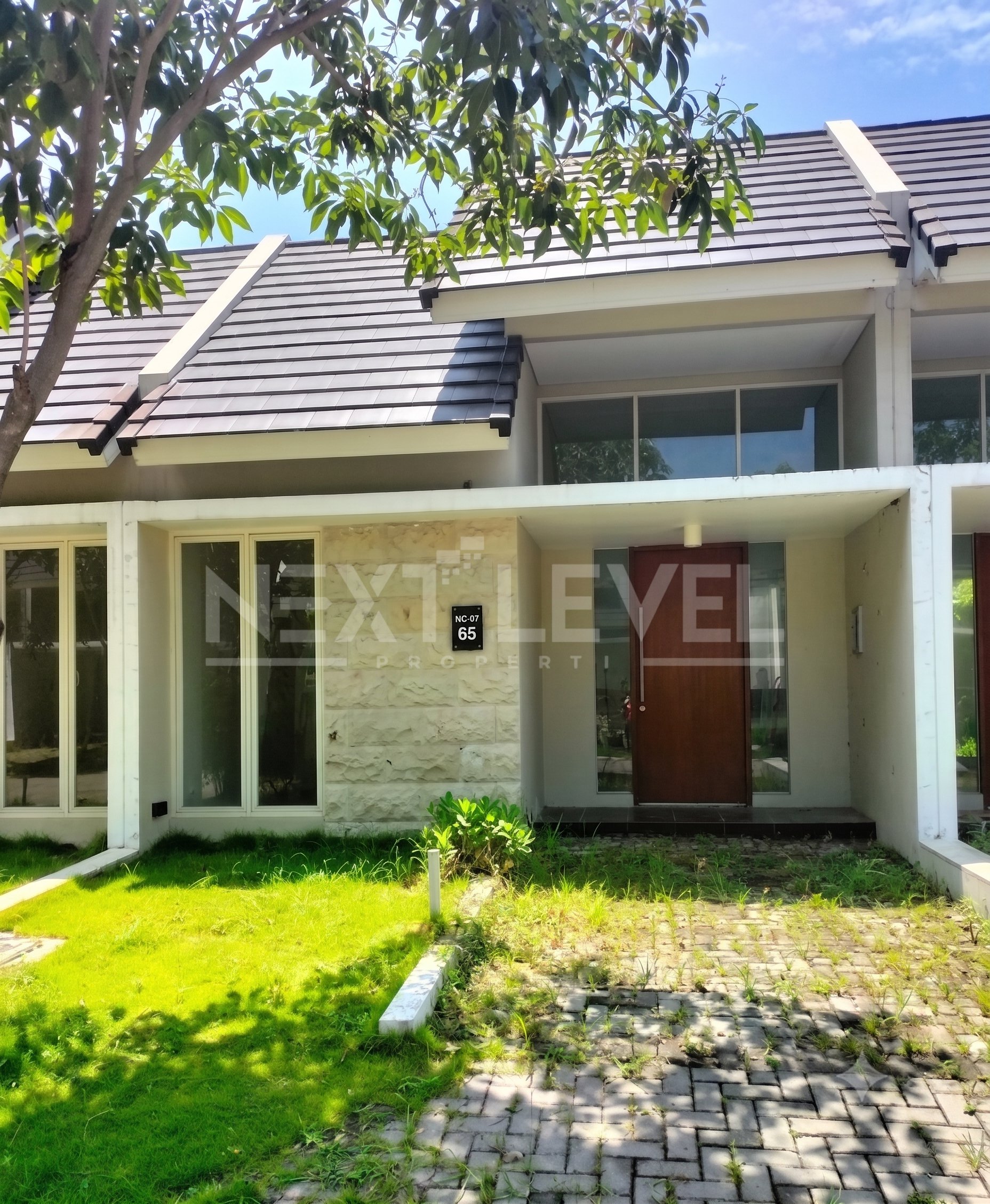 Rumah Citraland, North West Park, Surabaya, Kondisi Bagus Siap Huni