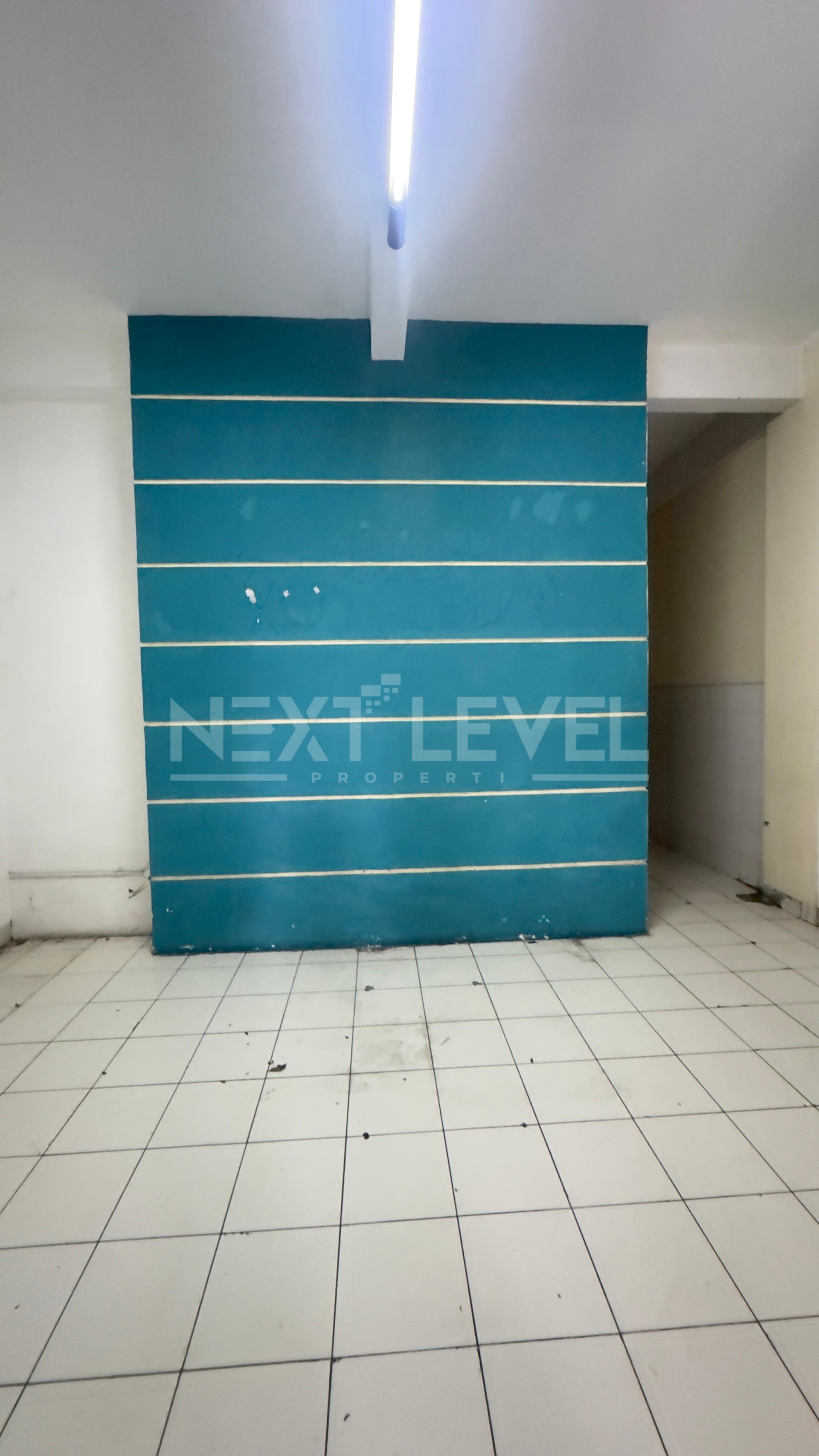Disewa ruko menteng lippo cikarang