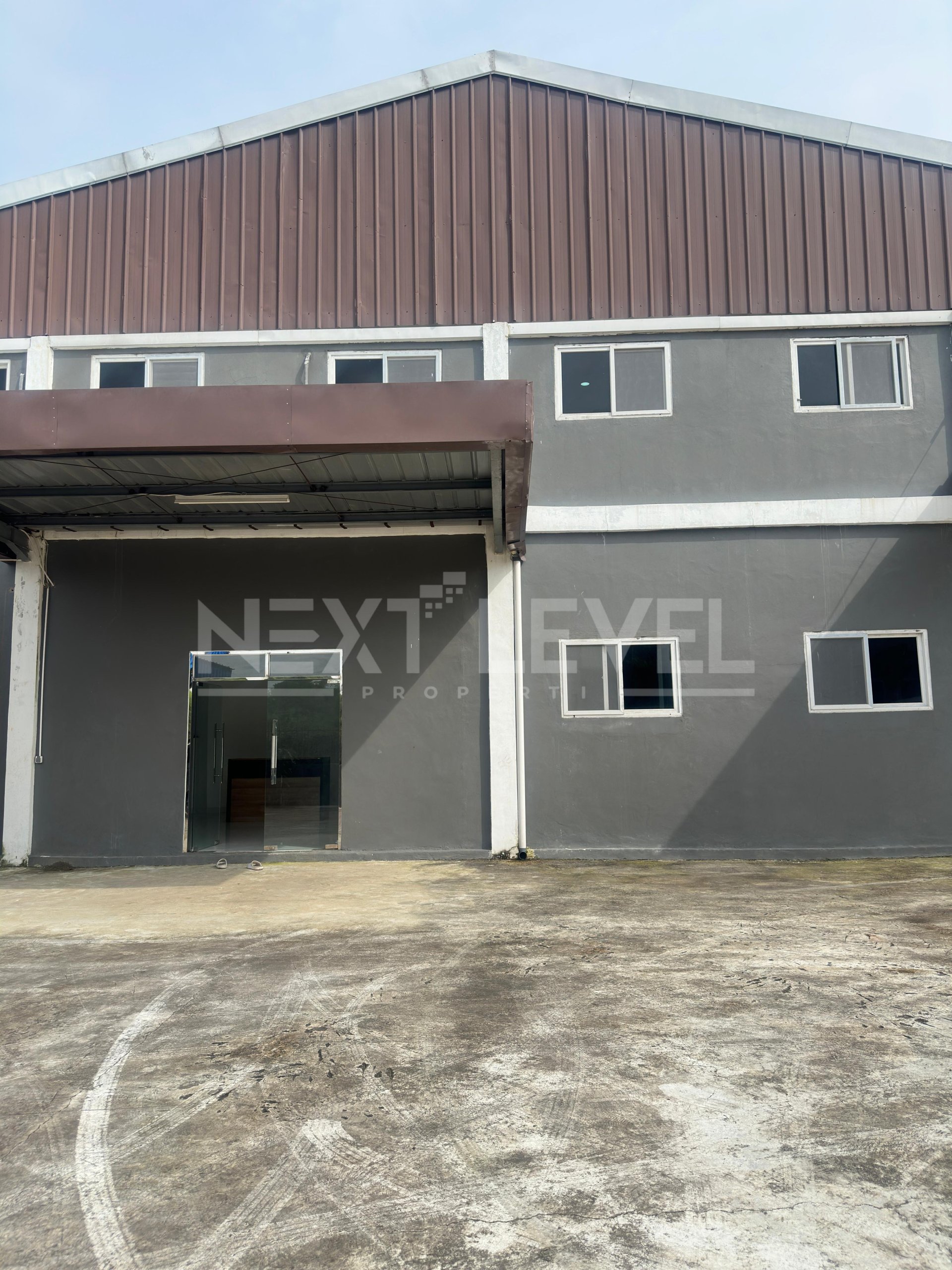 Pabrik jual  Di Lippo Cikarang