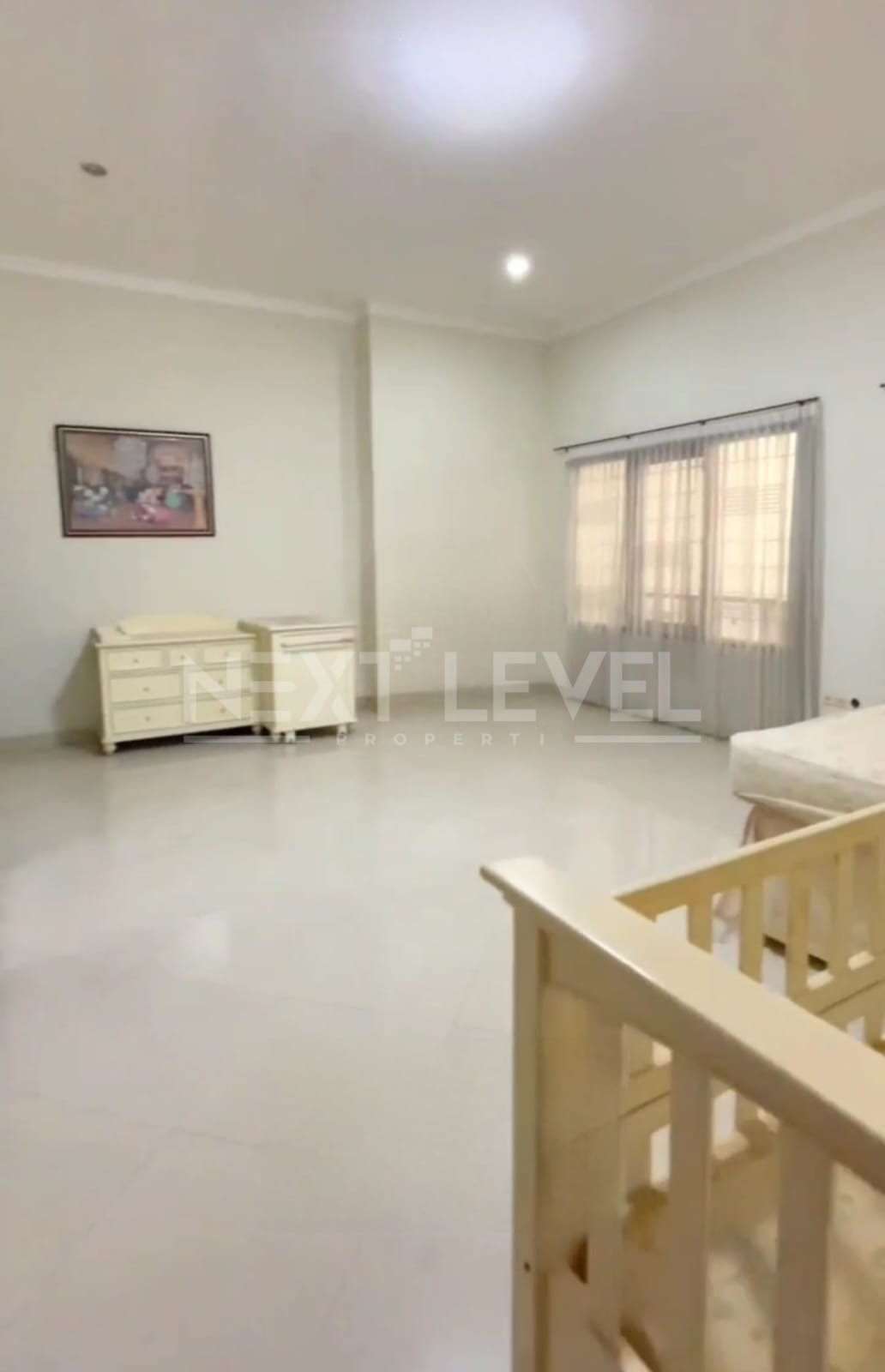 DIJUAL - SEWAKAN RUMAH STRATEGIS DAERAH PUSAT KOTA