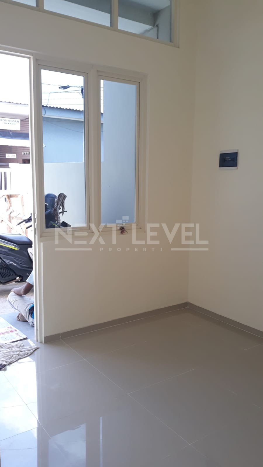 Dijual Rumah Baru Gress Siap Huni Modern di Gununganyar