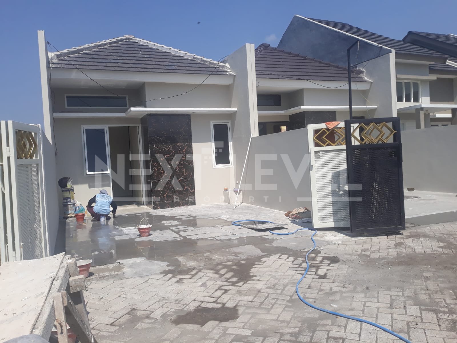 Dijual Rumah Baru Gress Siap Huni Modern di Gununganyar