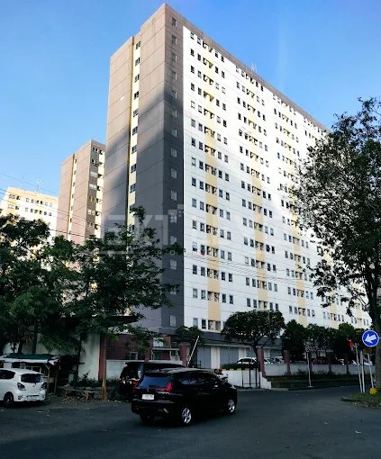 DISEWAKAN: Unit Studio Premium View Kolam Renang – Apartemen Puncak Permai Surabaya