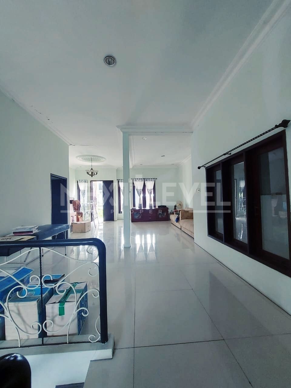 Dijual Rumah Darmo Permai Selatan Minimalis Strategis Siap Huni