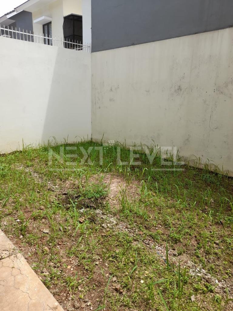 Dijual rumah cluster taman sari 2 lantai, harapan indah bekasi.  