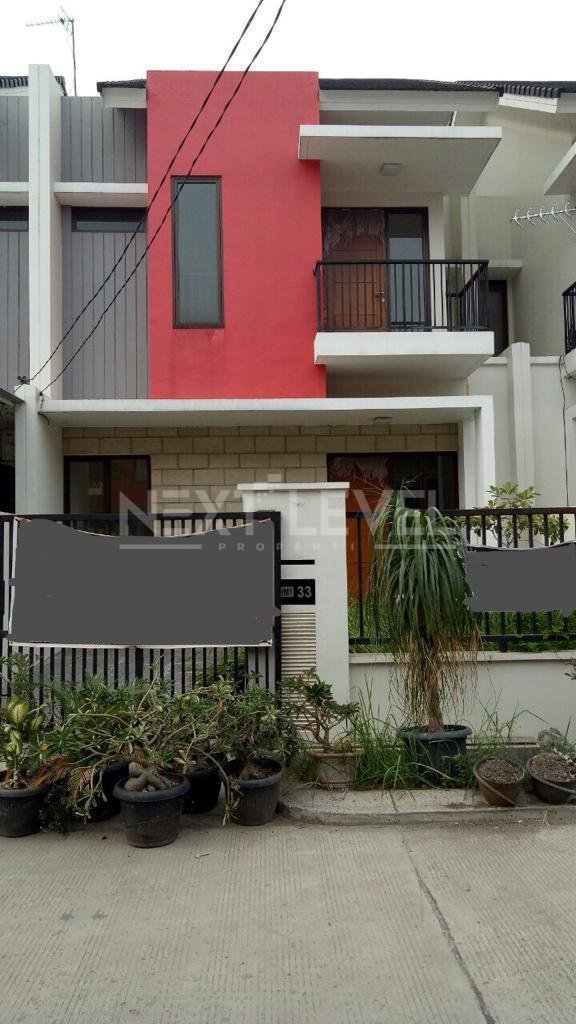Dijual rumah cluster taman sari 2 lantai, harapan indah bekasi.  
