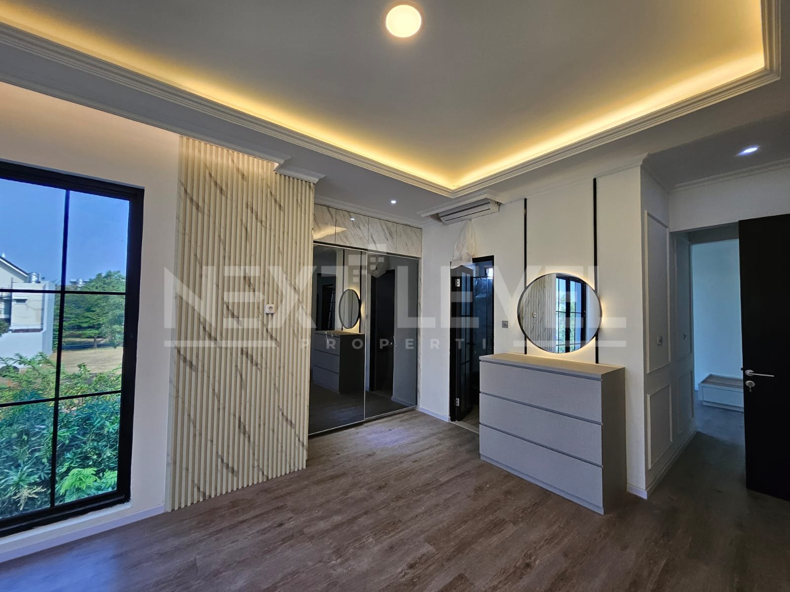 Jakarta Garden City Cluster Thames
