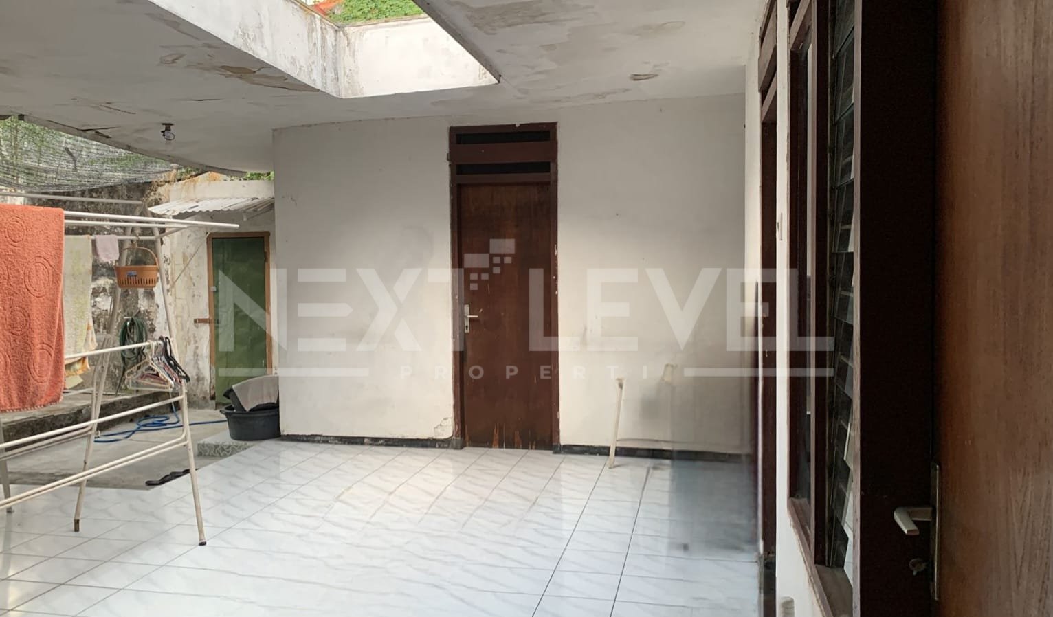 DIJUAL RUMAH & USAHA DI PUSAT KOTA SURABAYA