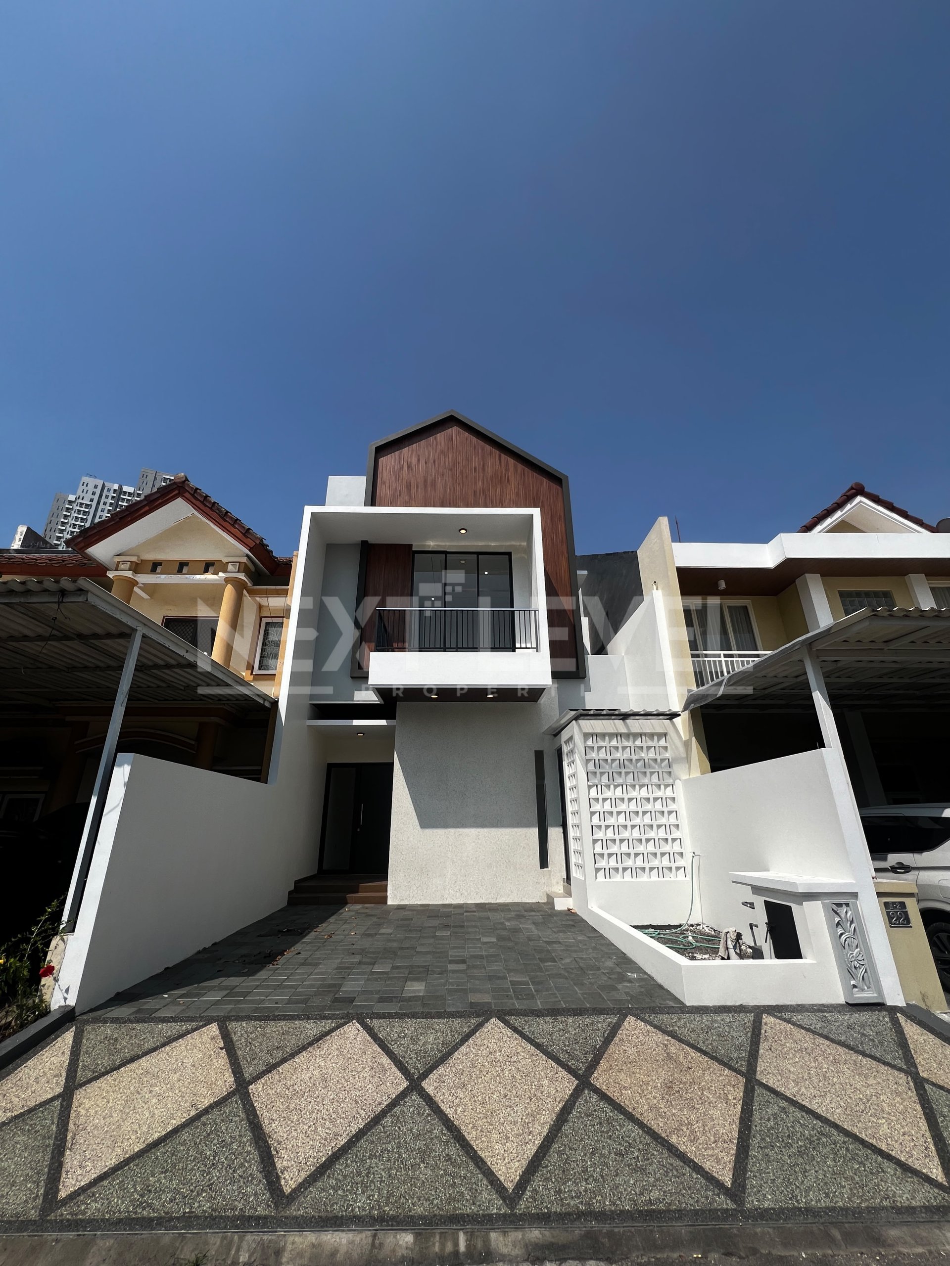 Dijual Rumah Baru Gress Sorento, Pakuwon City, Selangkah ke Mall