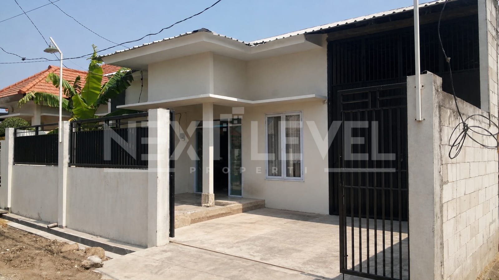 Dijual  Gudang di daerah Randegansari  DRIYOREJO ex mebel / furniture