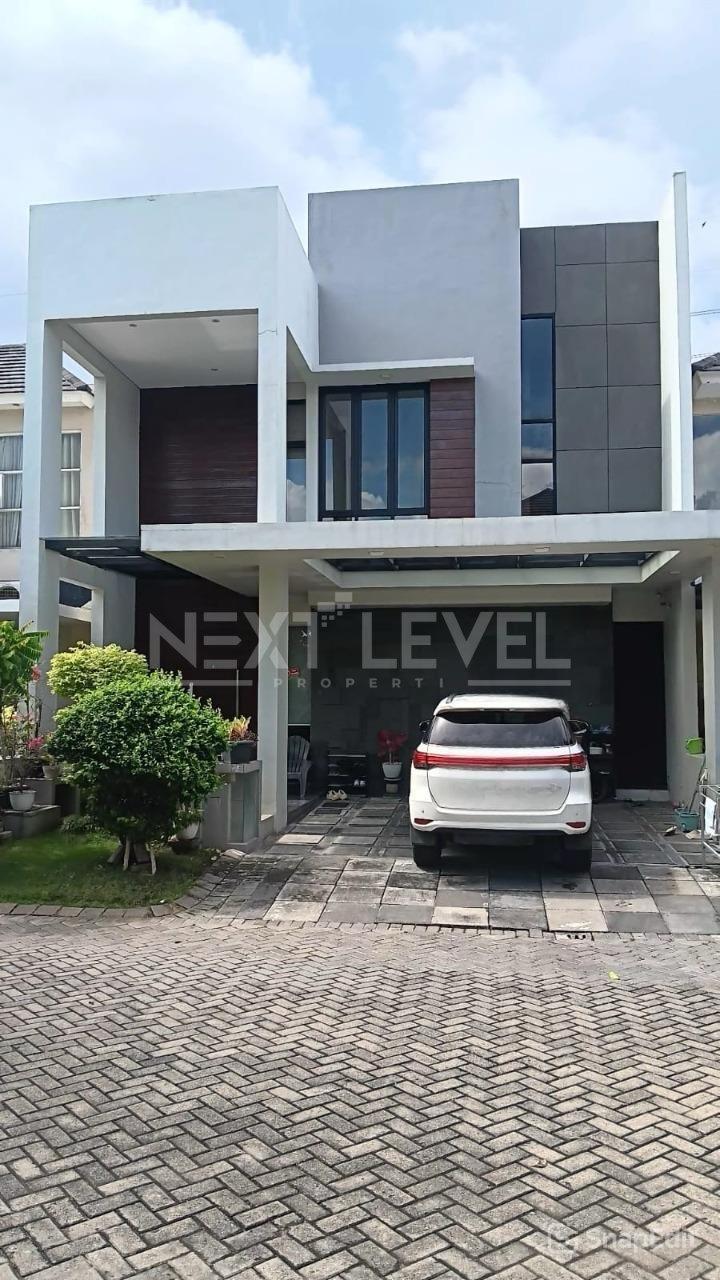 Lelang cash rumah di royal residence Wiyung Surabaya barat