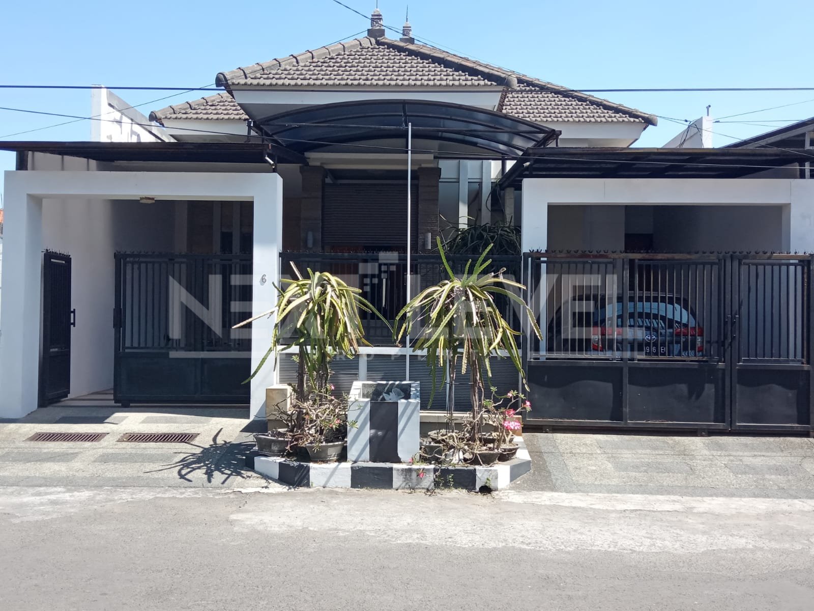 RUMAH MANYAR AIRDAS SURABAYA 