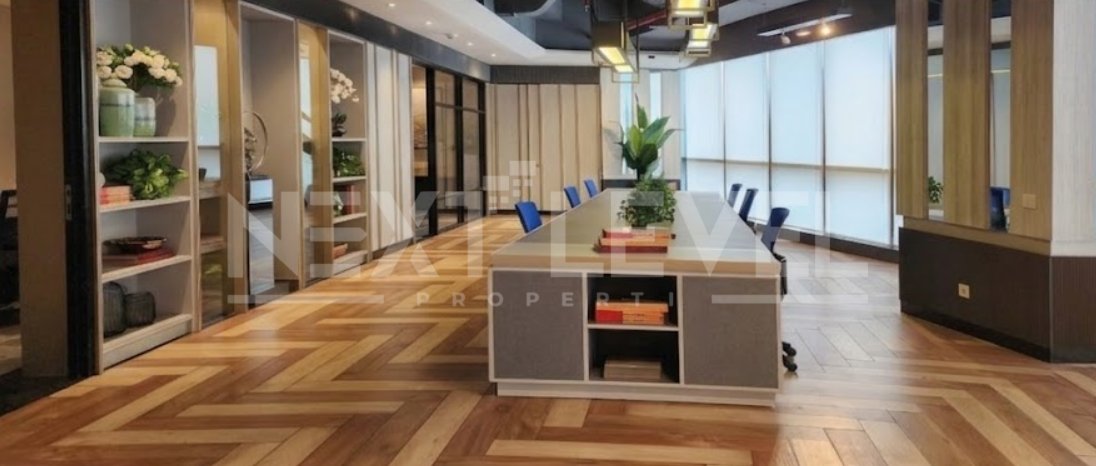 Siap Huni Kantor Mewah Furnished di Atas Tunjungan Plasa Surabaya Kota