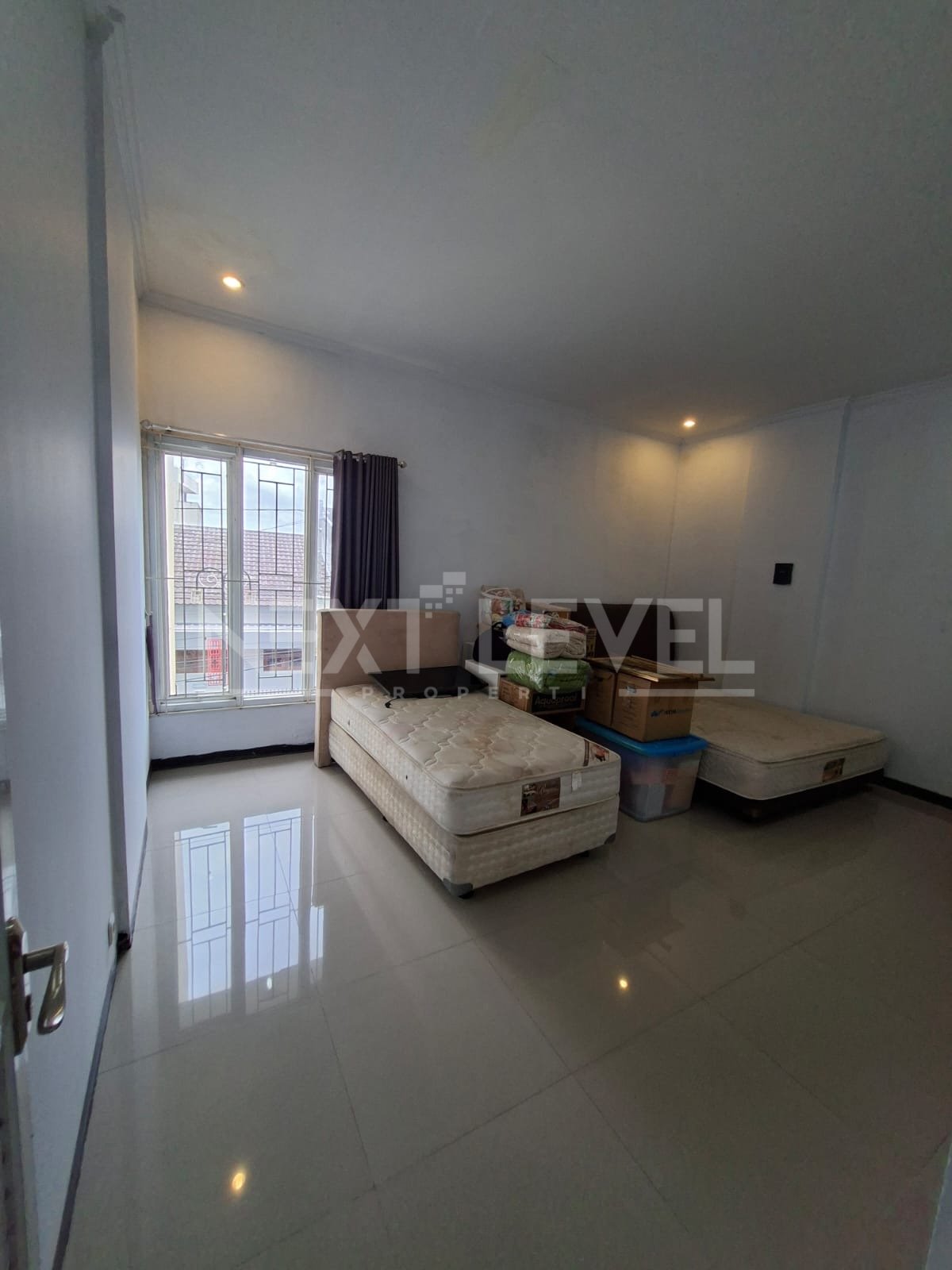 RUKO 2 LANTAI 5X10, SHM, HADAP SELATAN DI BOGOR JAWA BARAT