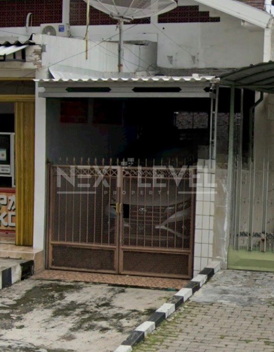 Dijual Rumah 1 lantai di Raya Darmo Permai