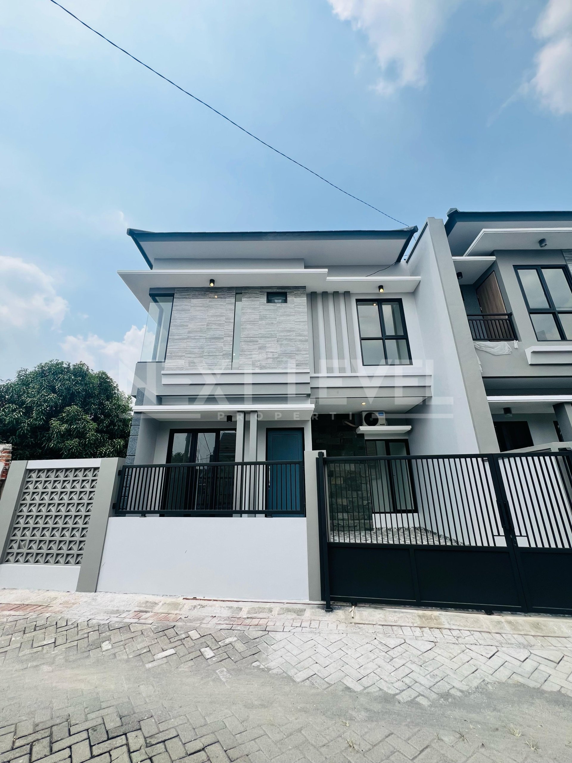 Dijual rumah baru di pakal madya asri Surabaya barat