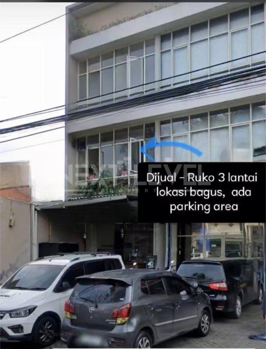 Dijual RUKO dengan lokasi bagus dan strategis di Rungkut Asri Tengah