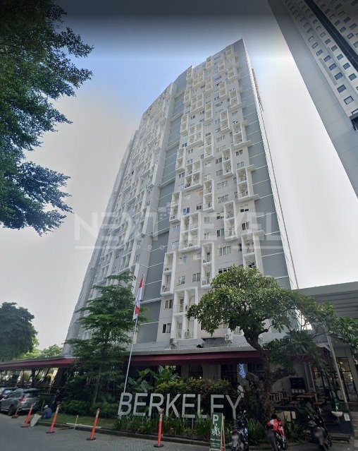 FOR RENT: EXCLUSIVE STUDIO APARTMENT BERKELEY TOWER UC – HIGH FLOOR CITY VIEW