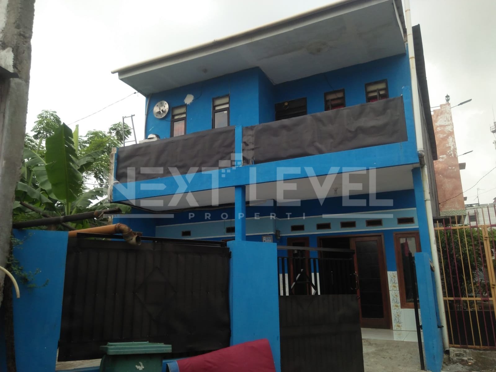 Rumah di Belakang Walikota Jakarta timur murah bagus