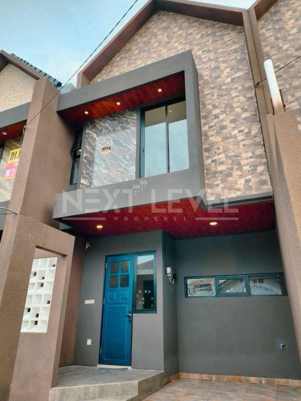 Dijual RUMAH BARU estetik lokasi startegis di Griyo Mapan Sentosa