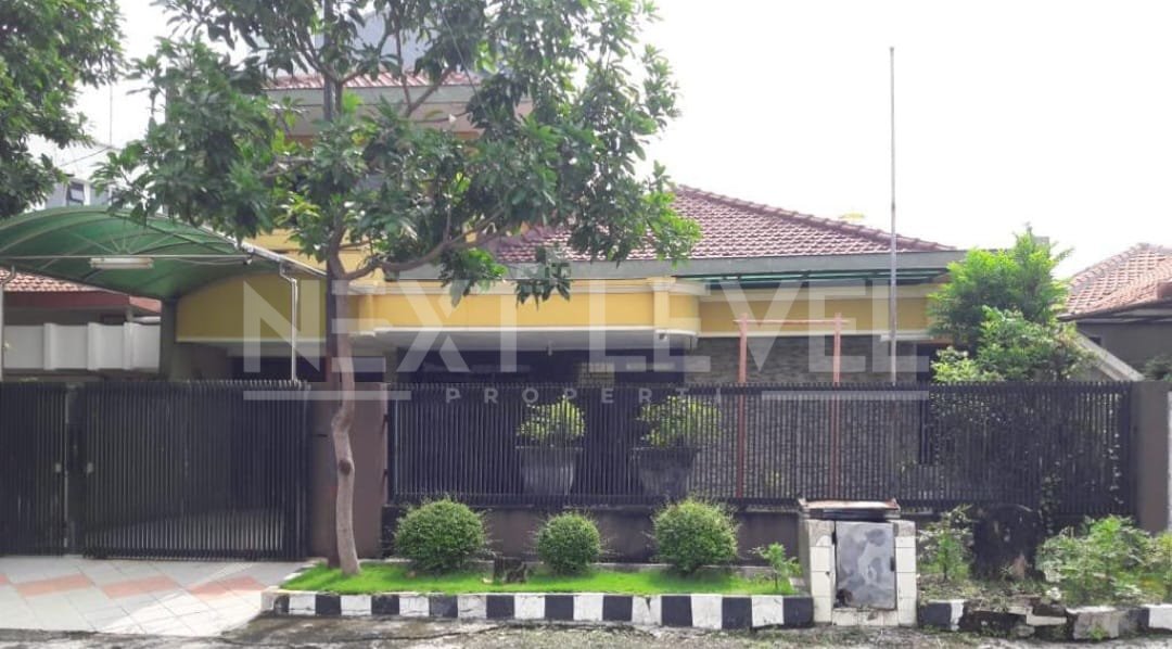 Peluang Emas! Dijual Rumah Siap Huni di Jantung Dharmahusada
