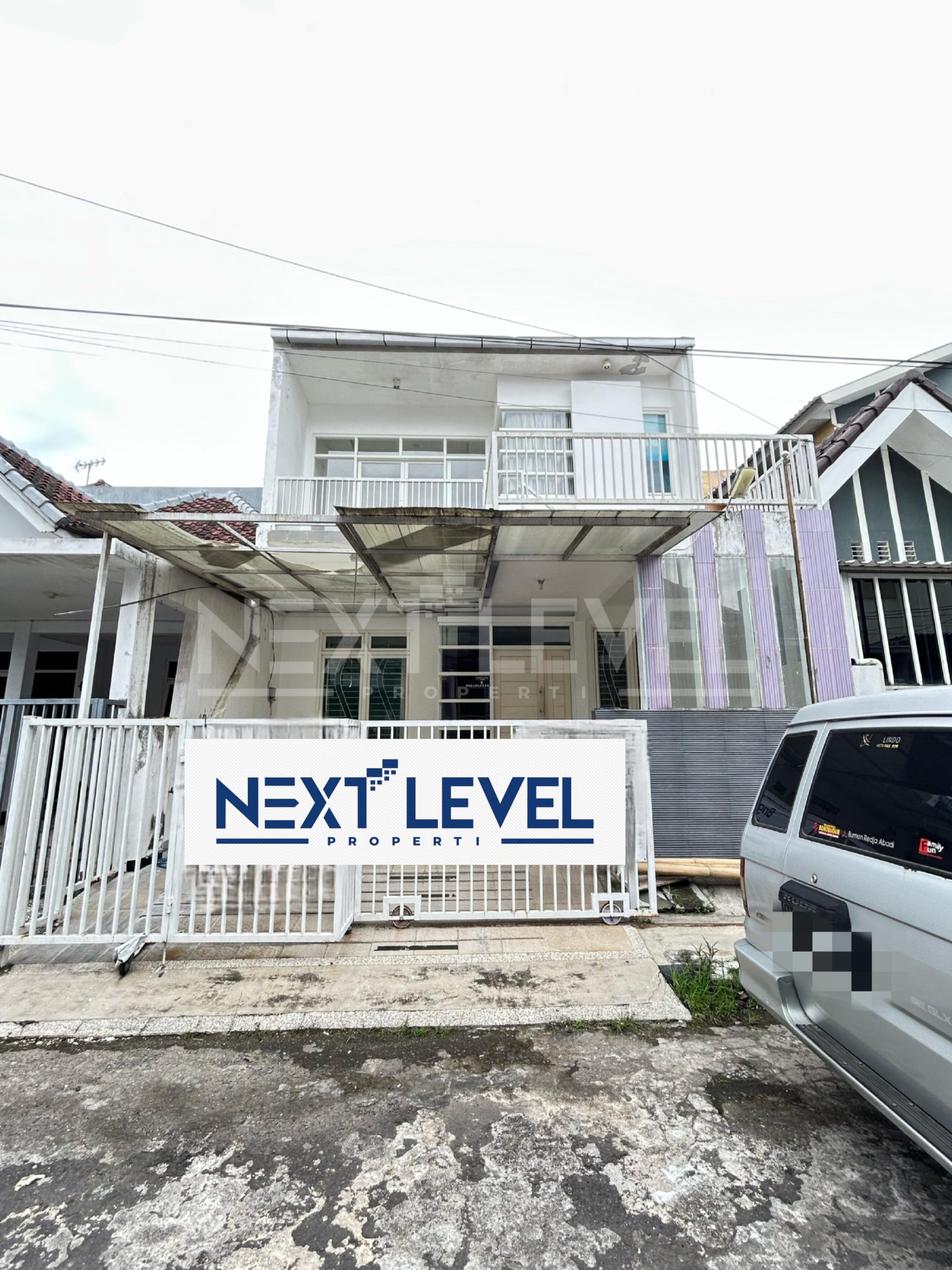 Rumah 2 Lantai Taman Sulfat Blimbing Malang