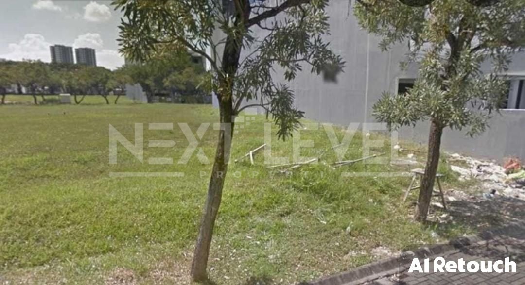 Dijual Tanah Kavling Pakuwon Indah Cluster Granada Strategis Siap Pakai