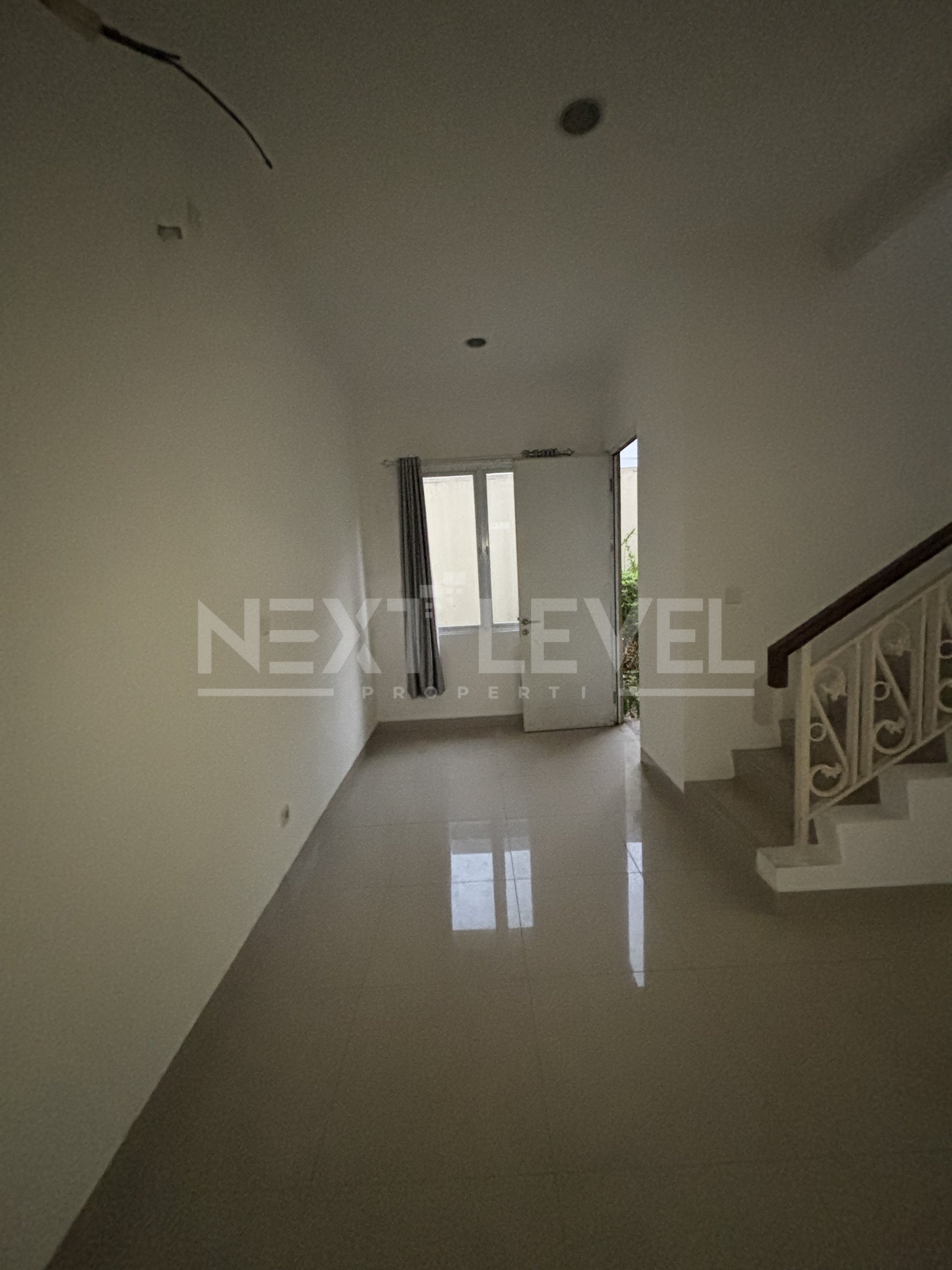 Rumah Dijual Di Cluster South Thames Cakung Jakarta Garden City Jakarta Timur Bebas Banjir Dekat Perkantoran Sekolah dan Pusat Belanja Serta Dekat Transportasi 