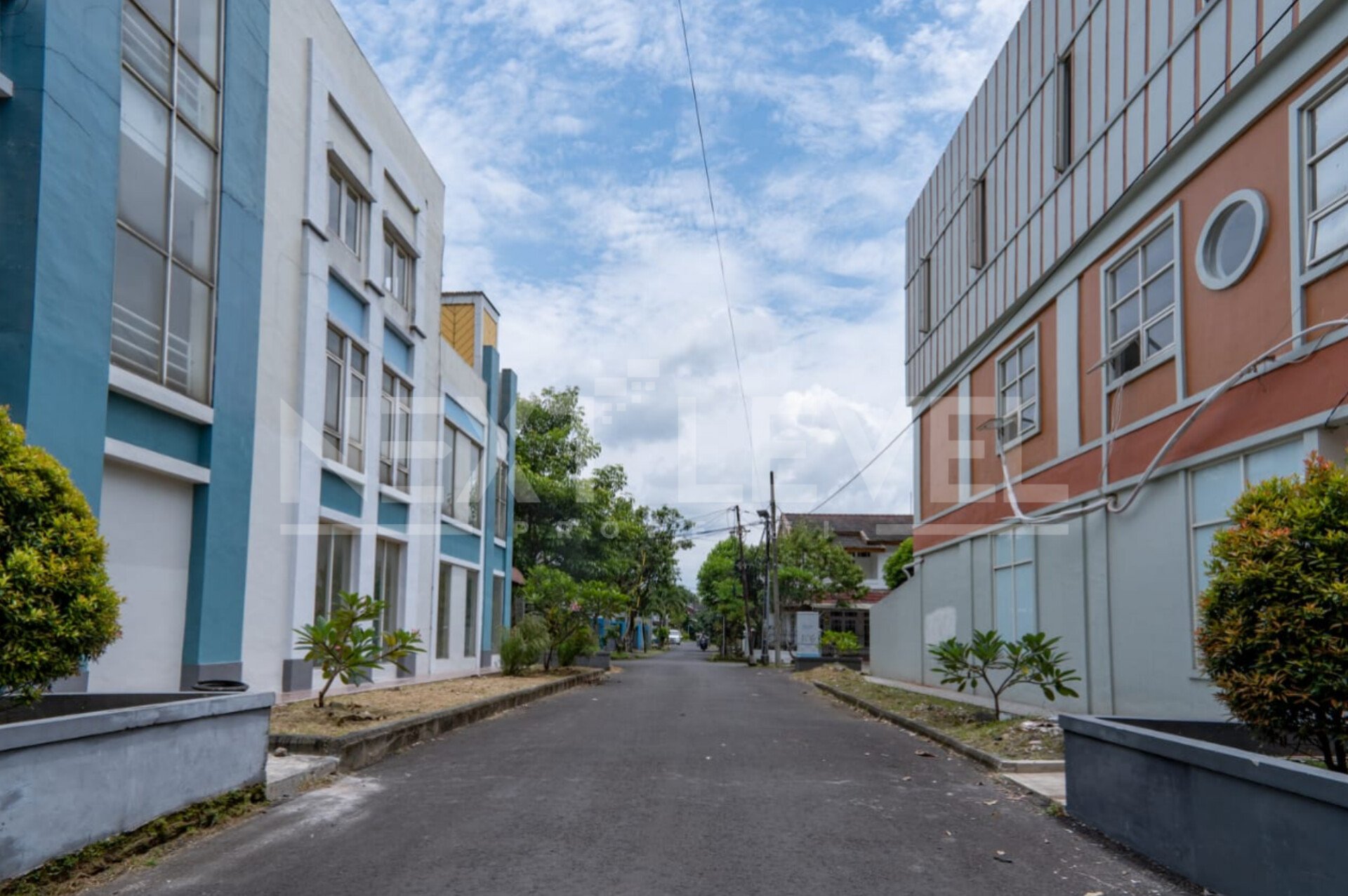 Ruko 3 Lantai dan Rooftop Raya Sawojajar Malang 