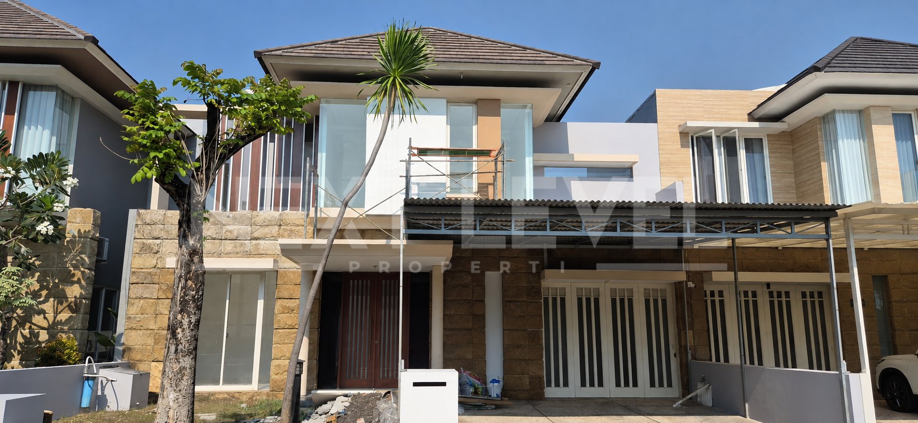 Sewa Rumah Royal Residence 
