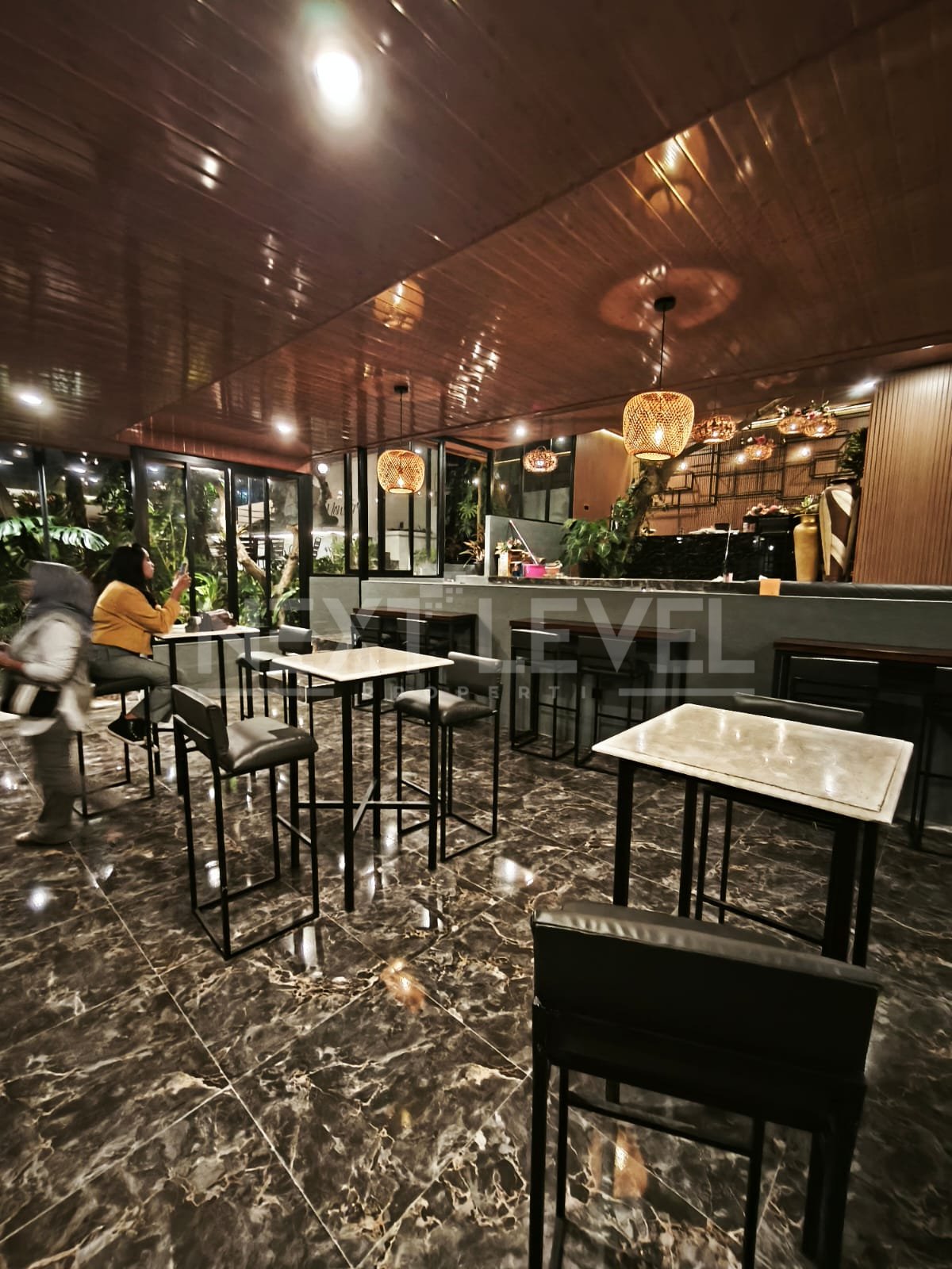 Dijual Cafe dan Villa Batu Malang