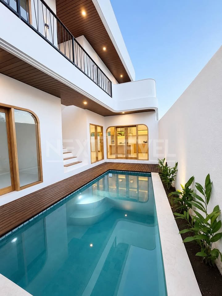 Rare Gem Villa Disewakan di Canggu