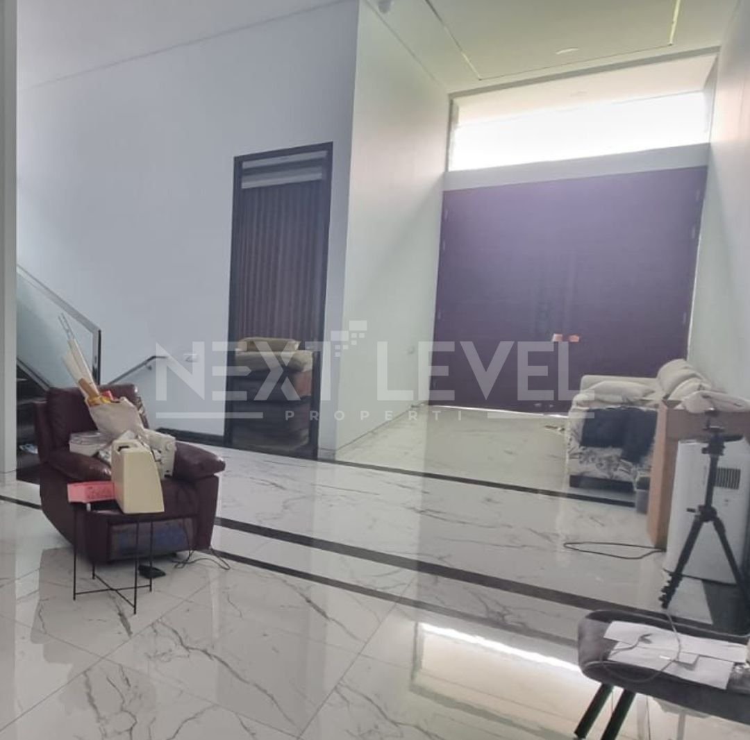 Dijual Rumah Modern Waterfront Citraland Minimalis Strategis Siap Huni