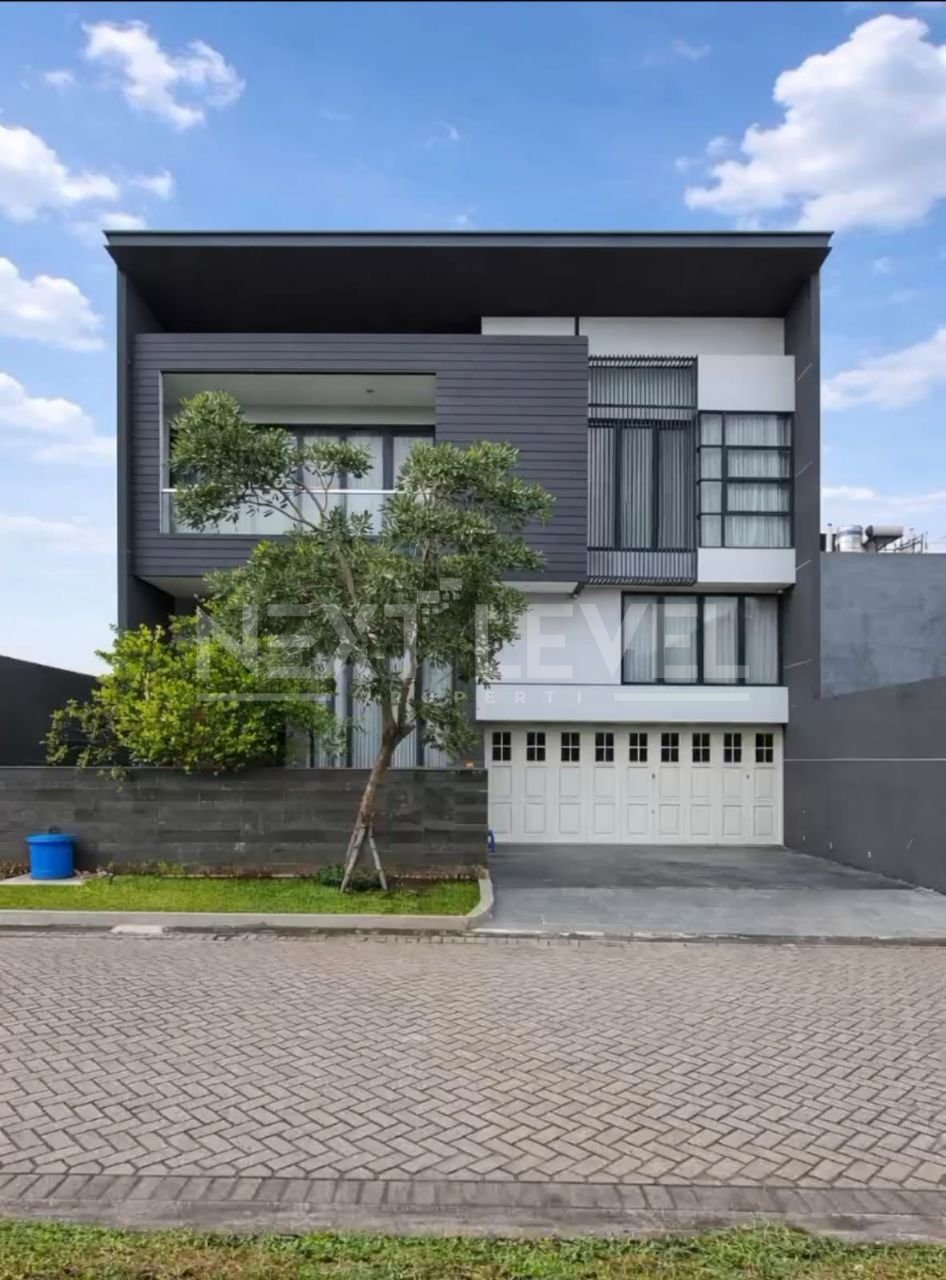 Dijual Rumah Modern Waterfront Citraland Minimalis Strategis Siap Huni
