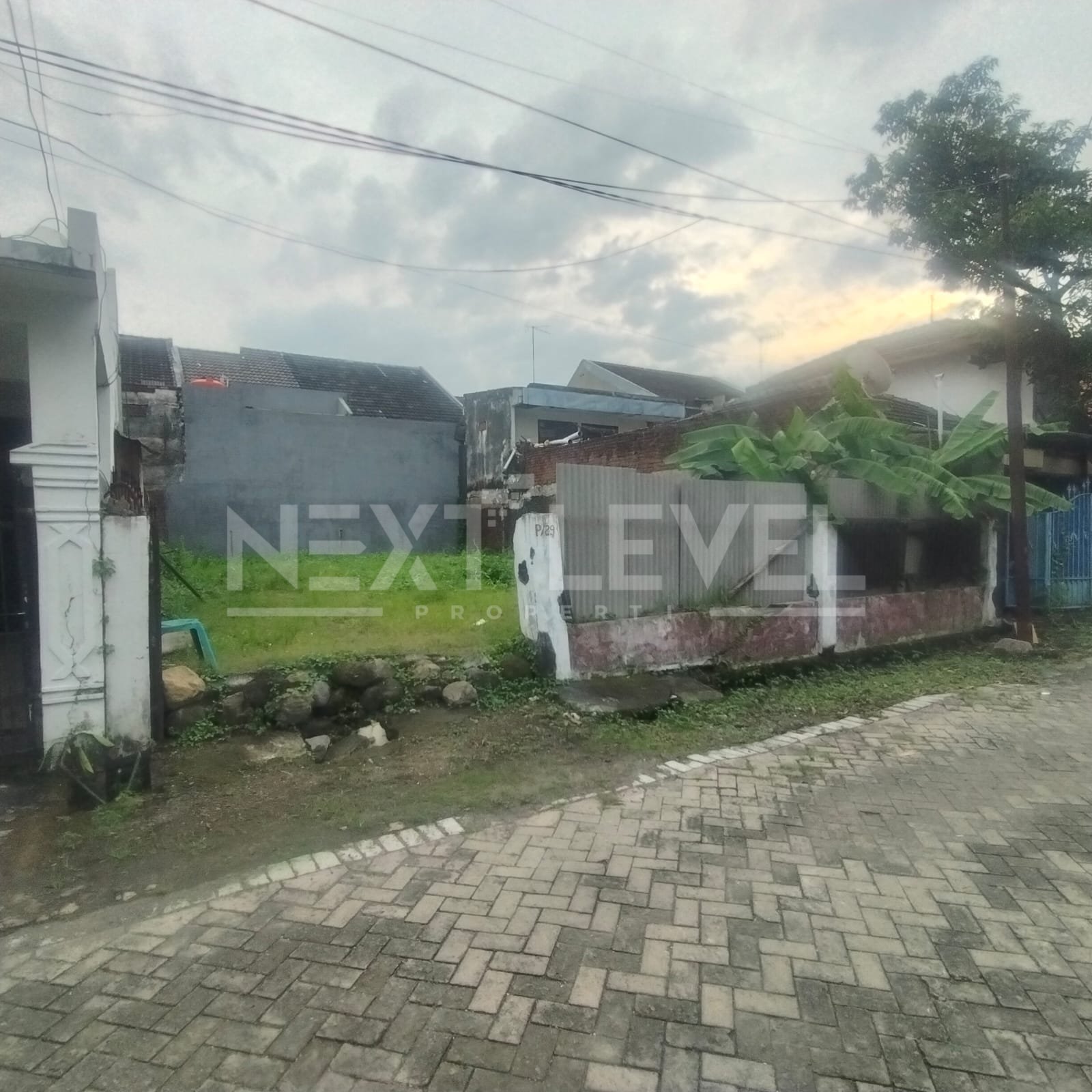 Tanah murah belakang yakaya