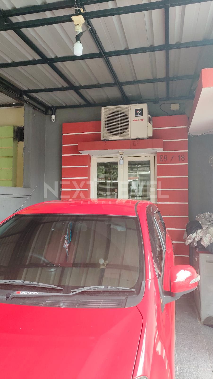Rumah Poris Plawad