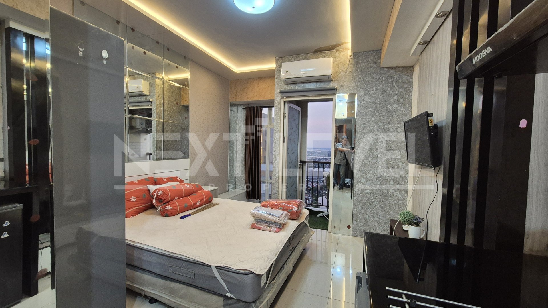 Disewakan Apartemen Gunawangsa Tidar type 1BR di tower C lt 51 posisi Hook  